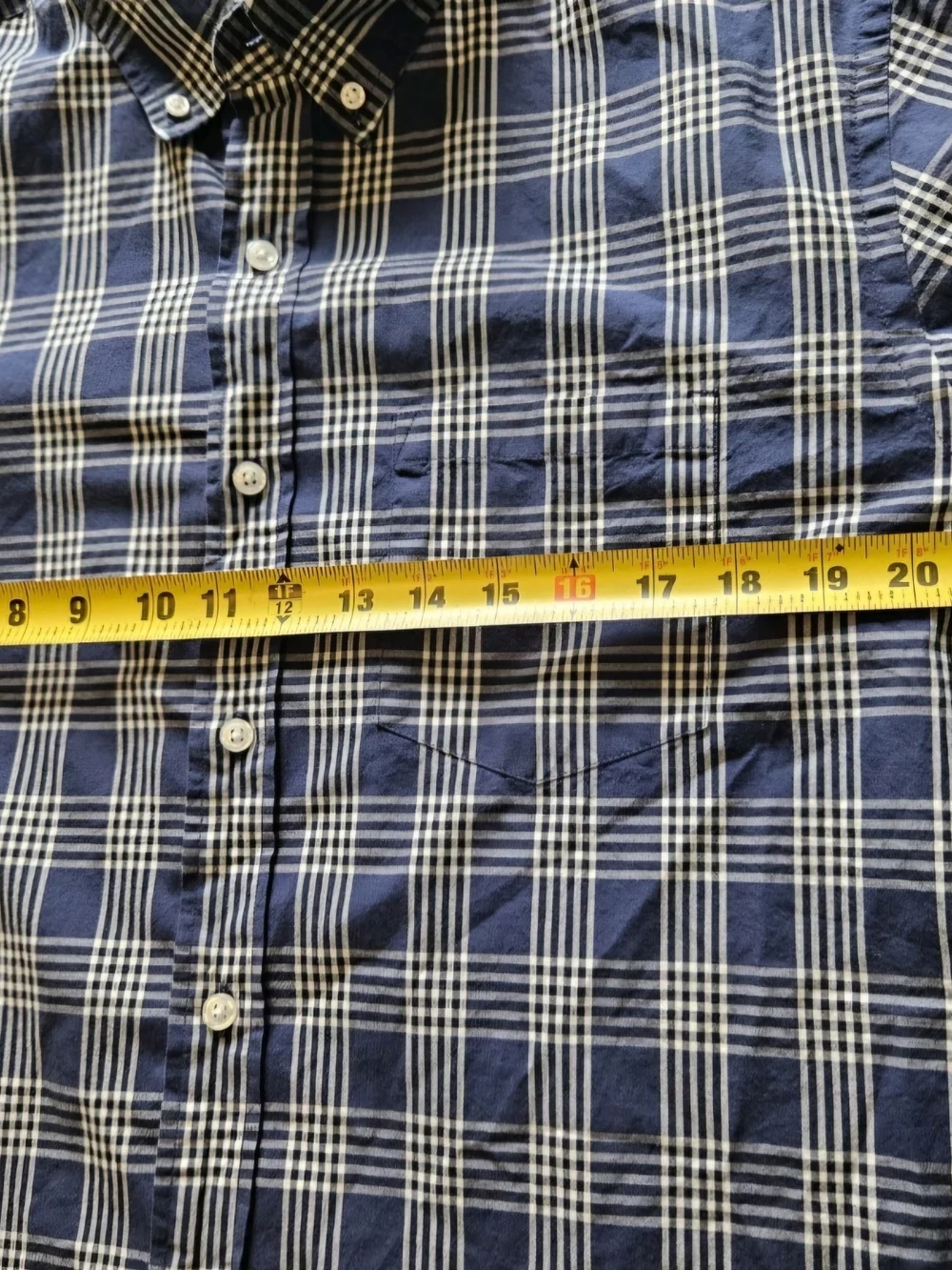 J.Crew Men's Navy and White Plaid Button-Down Slim Untucked Shirt